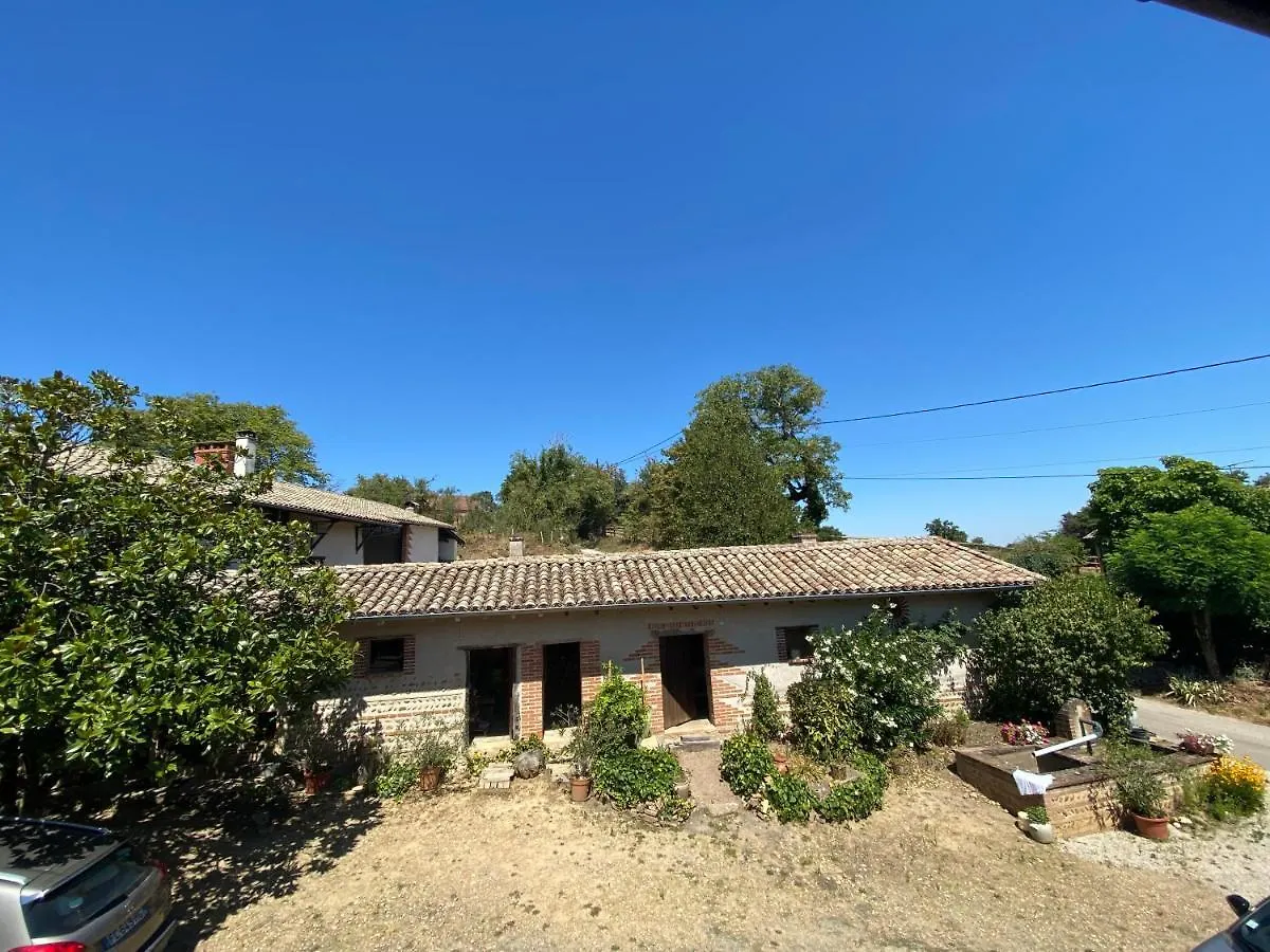 Philoufleur - Gite Restaure En Campagne Chaneins 0*,  France